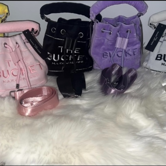 Bucket purse - Picture 1 of 1